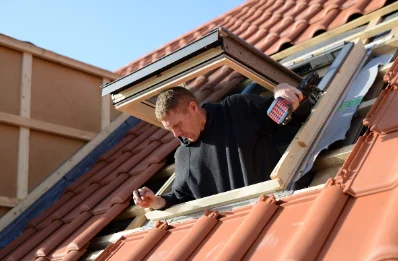 Pose de fenêtres de toit Velux à Lamaronde